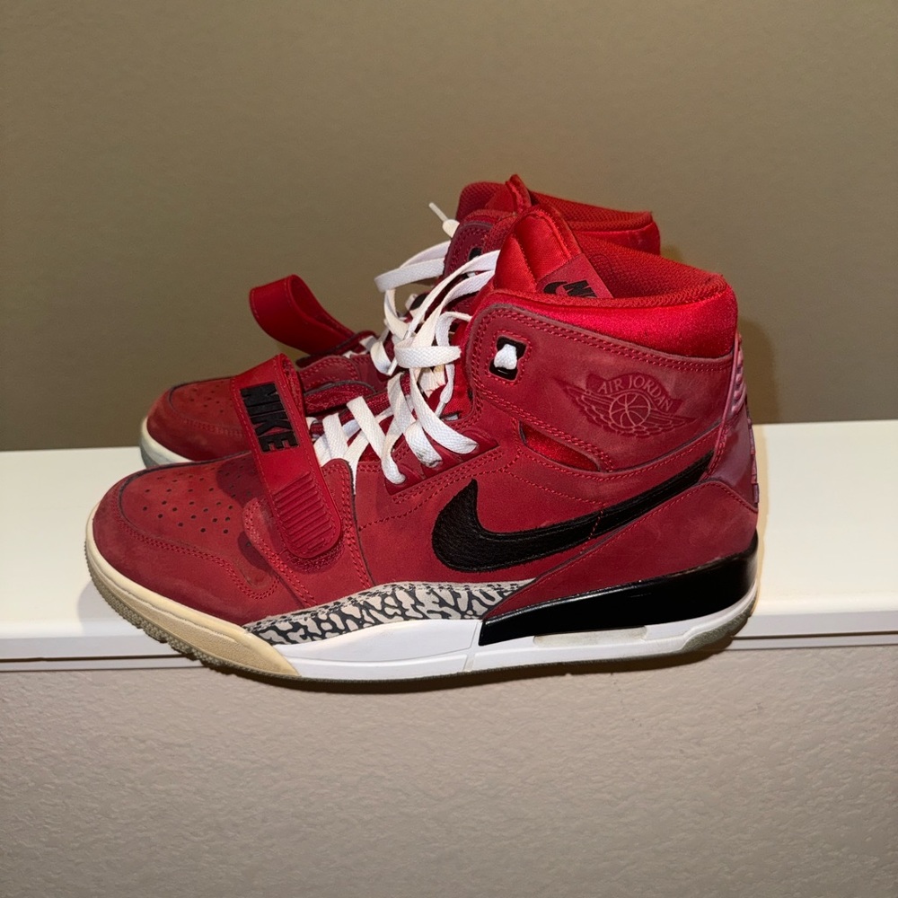 Men's Air Jordan 312 Legacy High Toro